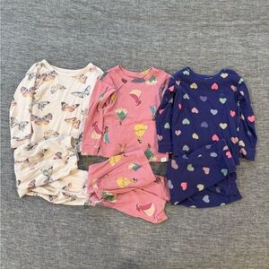 3T girly Gap pajamas